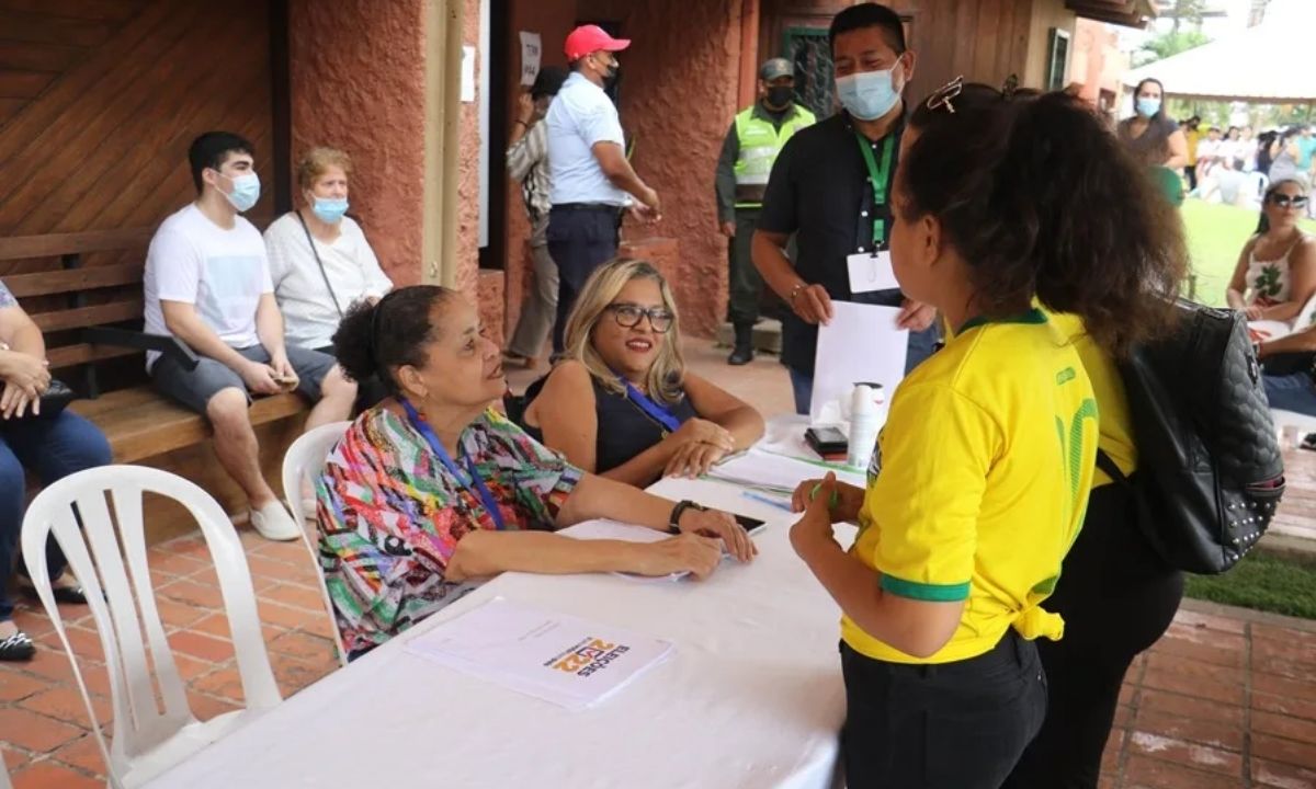Brasil: el interés de los jóvenes por votar cae más de un 20% respecto a 2022