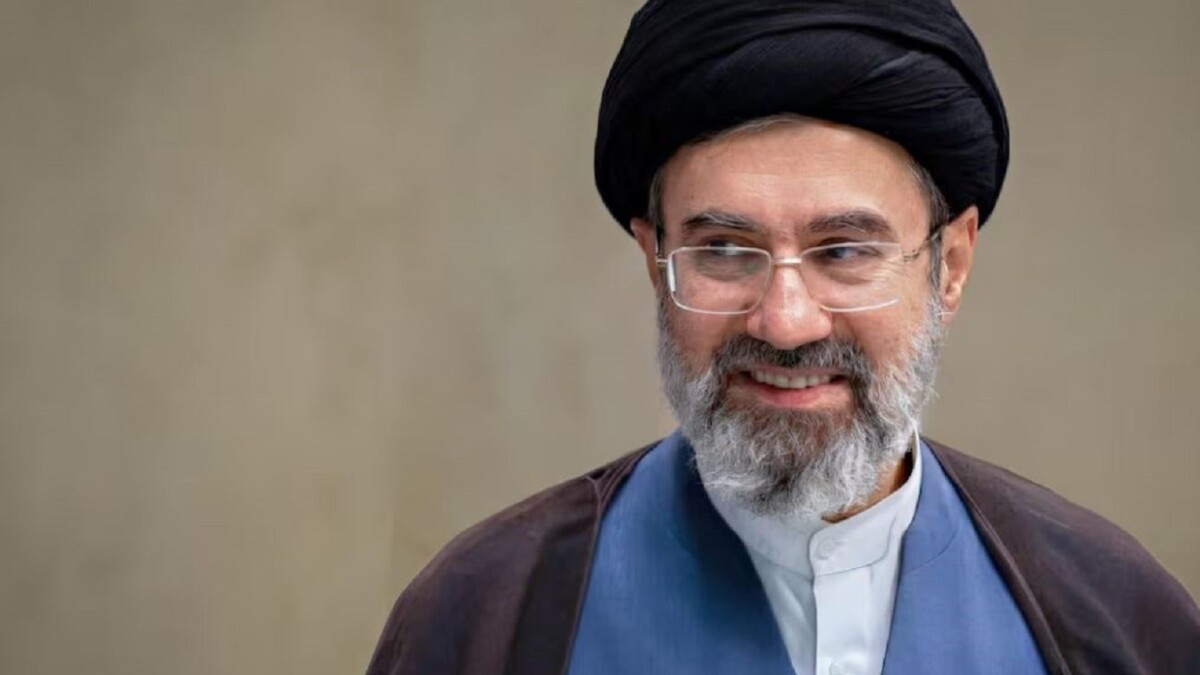 Líder supremo iraní desafía a Estados Unidos y el petróleo se dispara