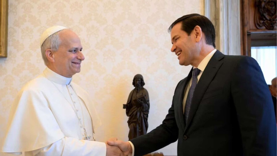 Marco Rubio llega a Roma para restablecer la relación con el Papa León XIV y Giorgia Meloni