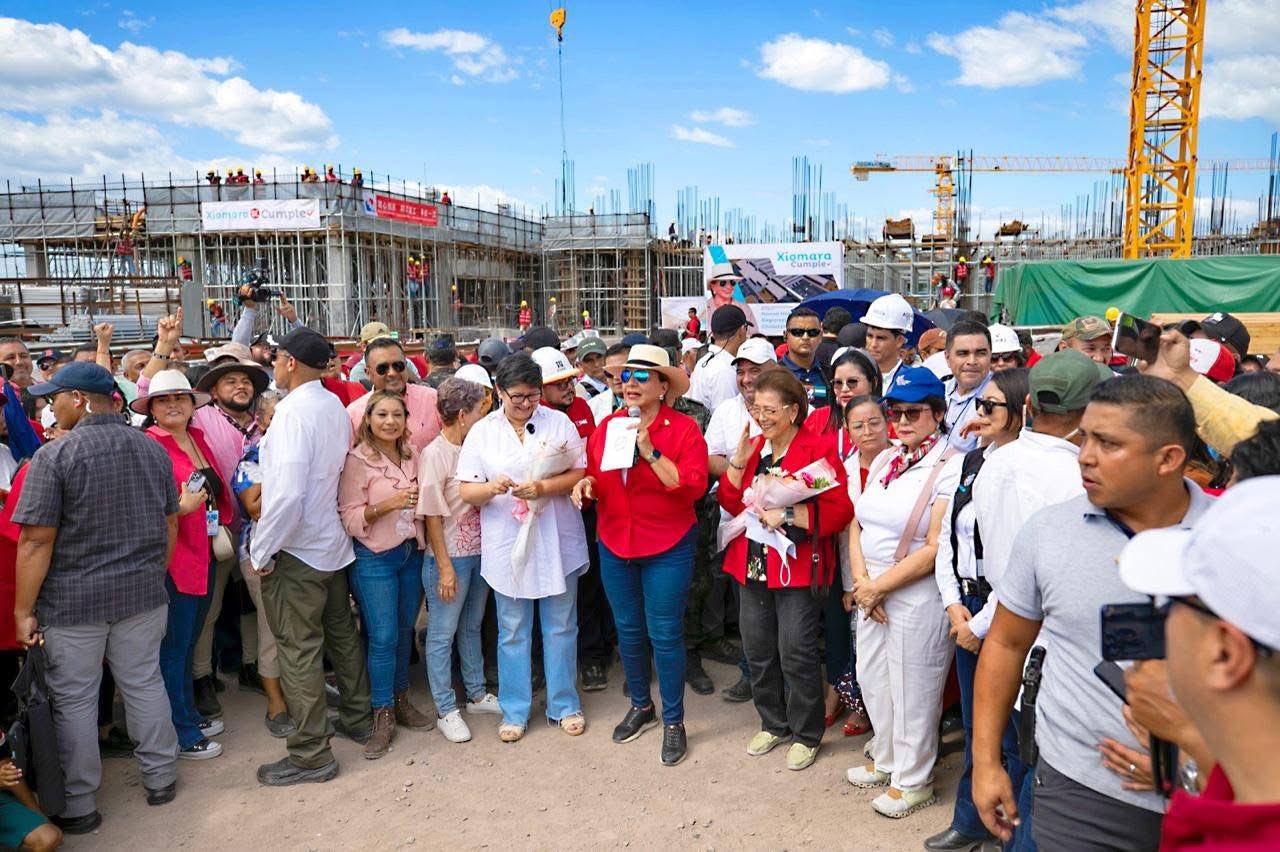 Se reanudan las obras de hospitales en Tocoa y Choluteca, iniciadas por Xiomara Castro