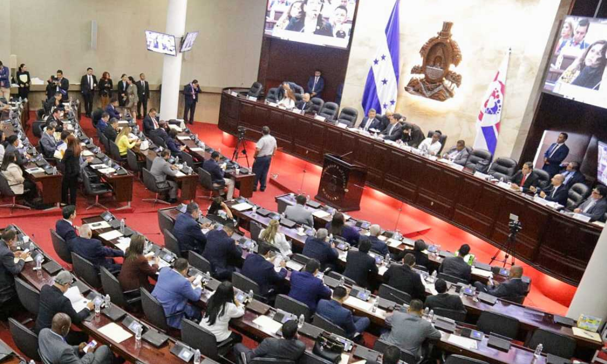 Congreso recibe iniciativa de ley para reforzar la protección de menores ante el abuso sexual