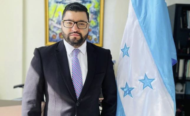 Corte de Apelaciones ratifica la sentencia y ordena restablecer los derechos del juez Marco Vallecillo