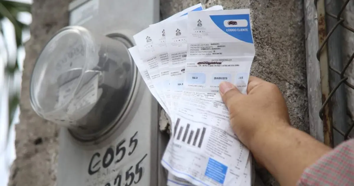 Crisis en Oriente Medio podría disparar la tarifa eléctrica en Honduras durante el último trimestre