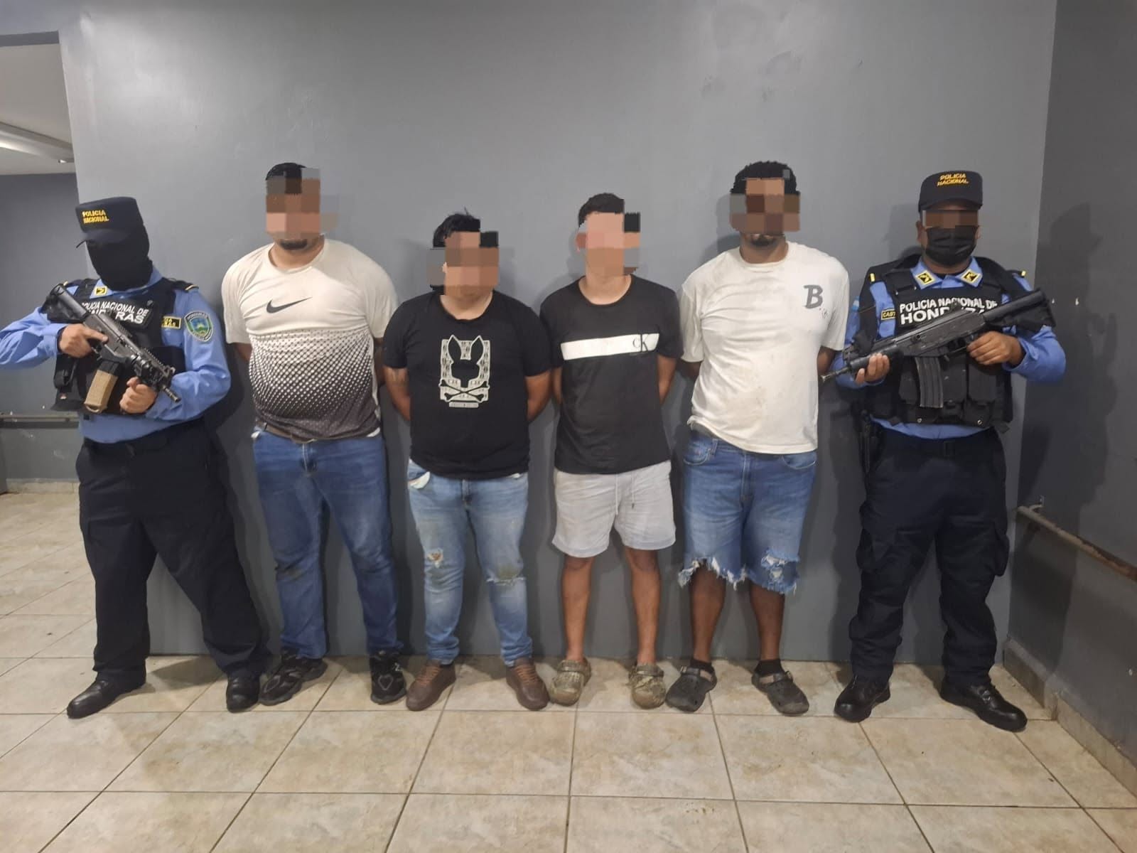 DAET propina un duro golpe al crimen organizado y captura a cuatro sujetos armados en Omoa