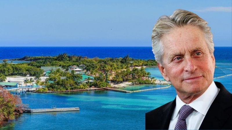 Michael Douglas recibirá una condecoración este lunes por situar Roatán en el mapa mundial, otorgada por el CN
