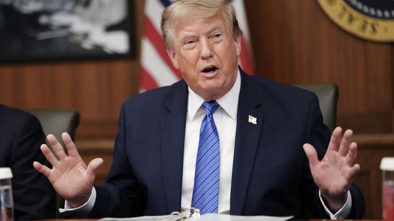 Trump asegura que el liderazgo iraní está en pleno caos y no puede representar al país