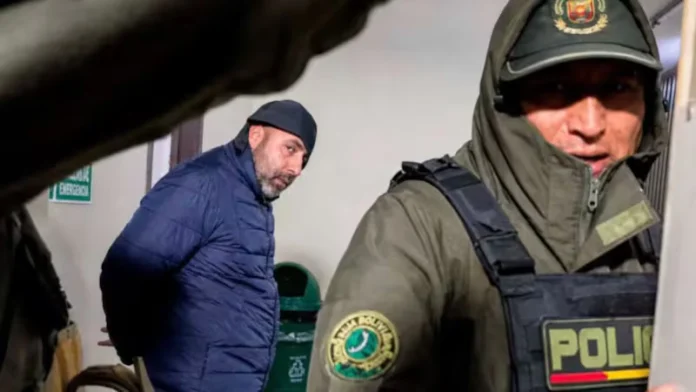 Un juez dicta una nueva detención preventiva contra el argentino Fernando Cerimedo en Bolivia
