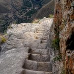 Con 1.200 escalones tallados en la roca este sendero de Bolivia es de los más exigentes del continente