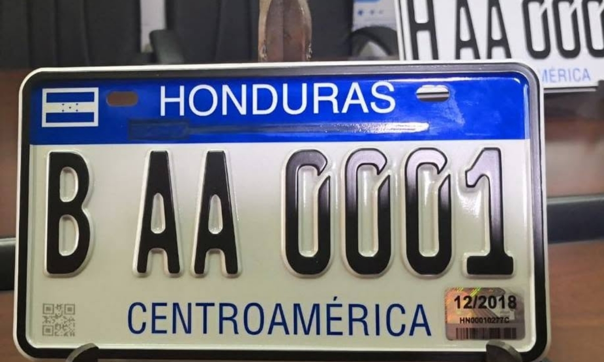 Honduras recibirá nuevas placas vehiculares en noviembre: regalo de Navidad adelantado