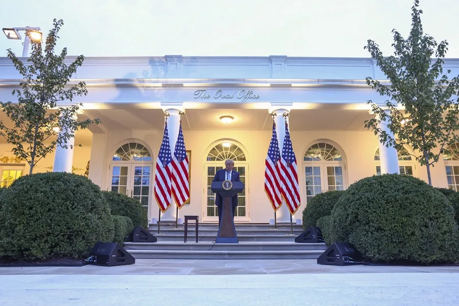 La Casa Blanca bloquea a dos periodistas de CNN en la llegada de Xi a la cena con Trump