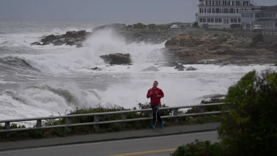 Tempestad mortífera en el noreste azota la costa este de EE. UU.: inundaciones severas y vientos destructivos