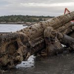 El acorazado alemán que se hundió a sí mismo frente a Montevideo en 1939 sigue en el fondo del Río de la Plata y Uruguay no sabe qué hacer con sus piezas