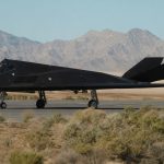 Retirado oficialmente en 2008 el primer avión invisible al radar sigue volando en el desierto de Nevada 17 años después