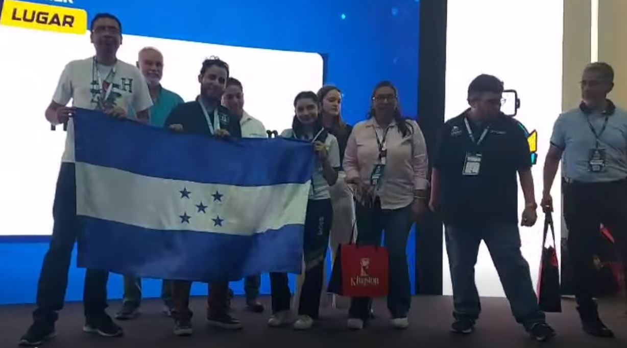 Honduras se corona en las Olimpiadas de Robótica y competirá en Europa en 2027