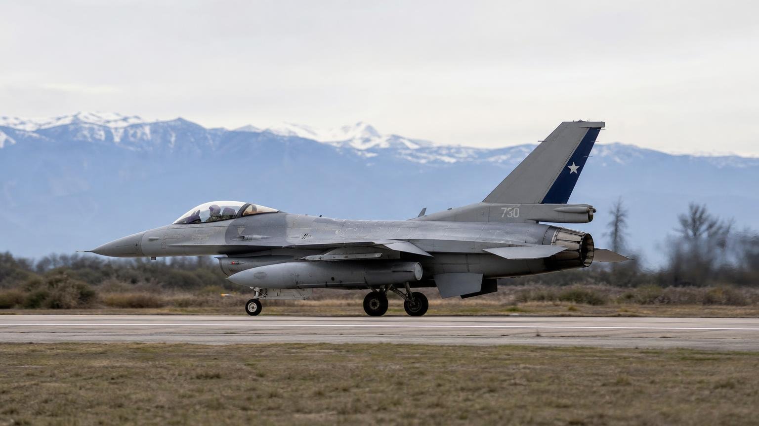 El país con más cazas F-16 de toda América Latina es Chile y los compró de segunda mano a Holanda
