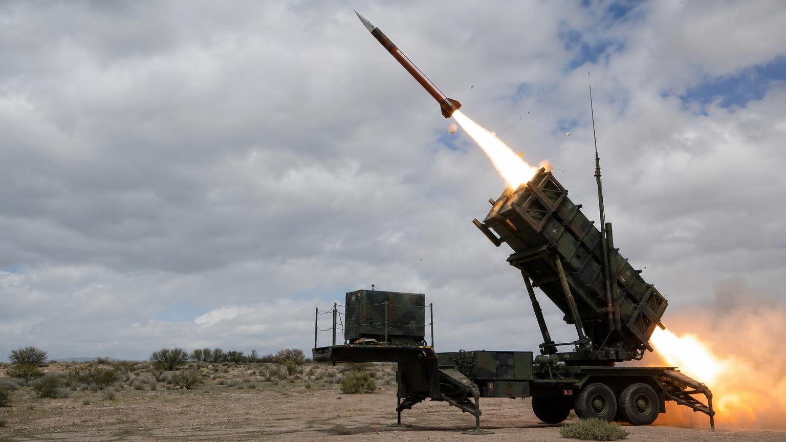 España pagará más de mil millones por misiles antiaéreos americanos y es su mayor compra de armas a Estados Unidos en una década