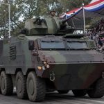 Paraguay es el único país de Sudamérica que recibe armas de Taiwán y su ejército desfila con blindados taiwaneses